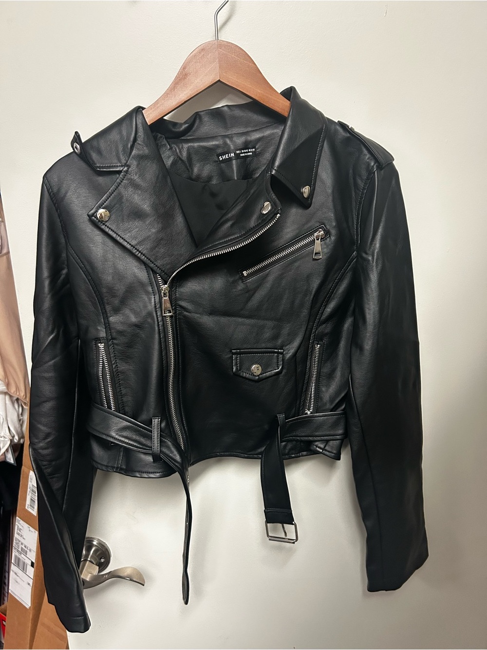 SHEIN Black Faux Leather Biker Jacket with Belt